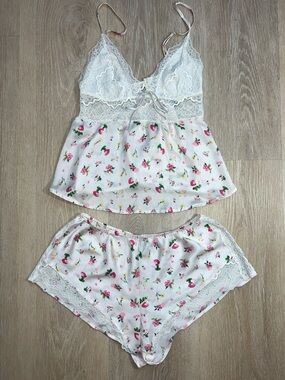 Victoria's Secret White & Pink Floral Lace Trim Pajama Set